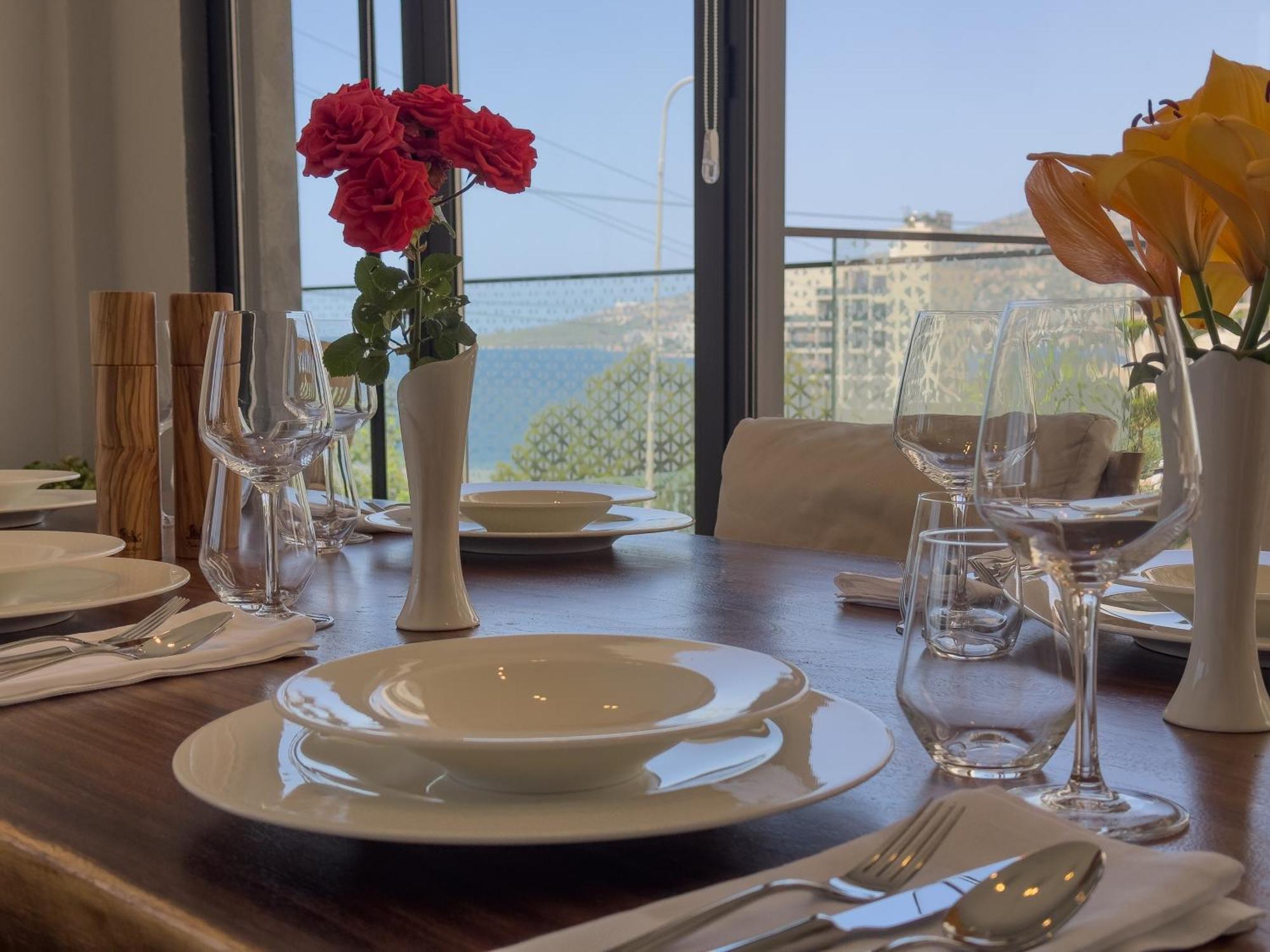 סרנדה The Queen'S Lion Premium Hotel מראה חיצוני תמונה