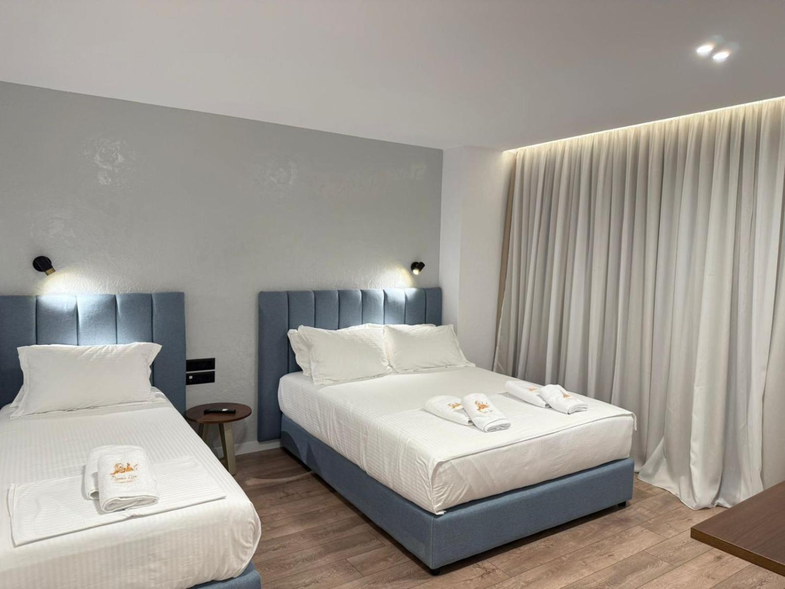 סרנדה The Queen'S Lion Premium Hotel מראה חיצוני תמונה